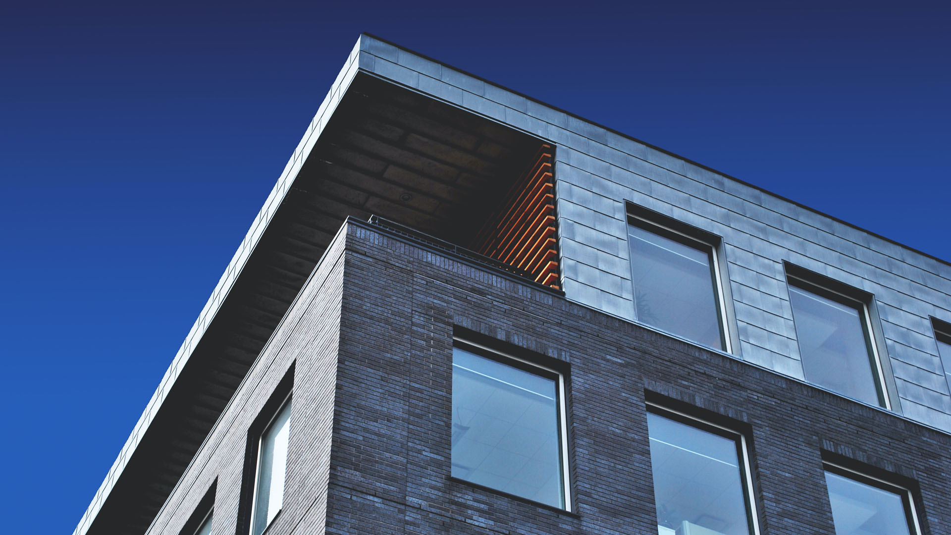 Top 3 benefits of installing external wall insulation to your solid walls